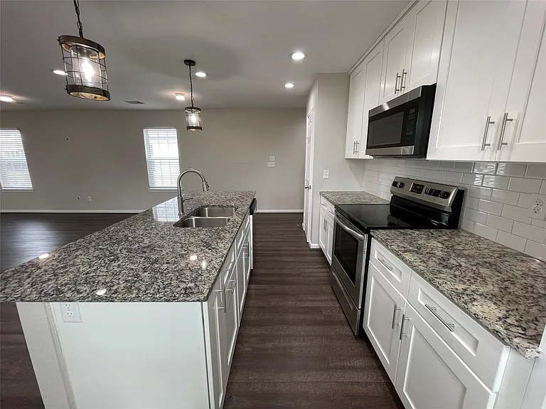 3340 Simmons St — Photo 7