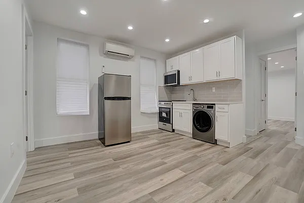 Rented by EXR | media 1