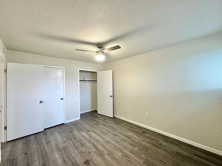Newly Remodeled! Viewable November 8th! — Photo 11