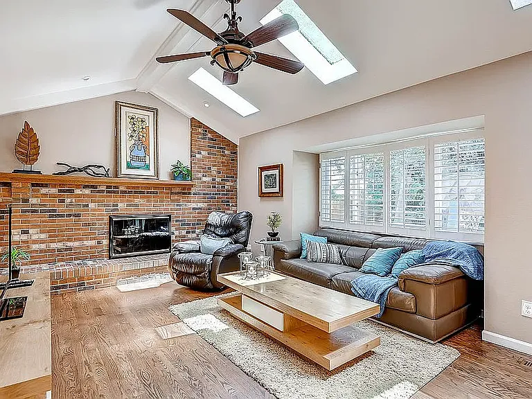 6030 S Lima Way — Photo 12