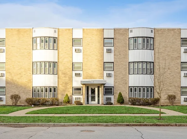 1130 Ontario St APT B3, Oak Park, IL 60302