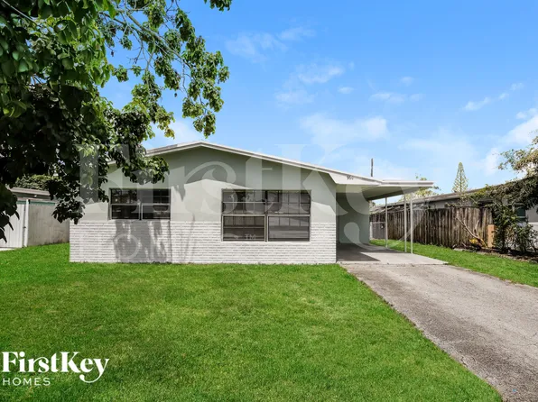 960 N 73rd Way, Hollywood, FL 33024