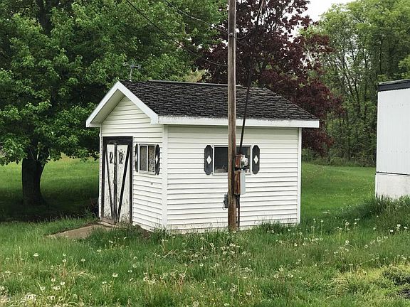 5th image of 2848 Hillcrest Dr