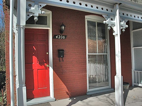 3rd image of 420.5 S Pine St
