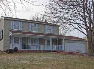 49 Battle Green Dr, Rochester, NY 14624