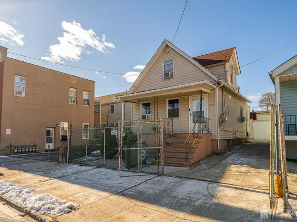 639 Elizabeth St, Perth Amboy, NJ 08861