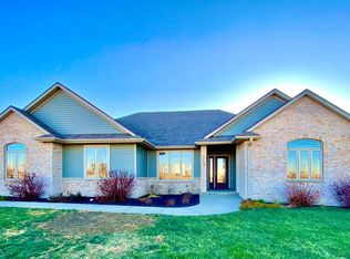 150 380th Ave, Grinnell, IA 50112