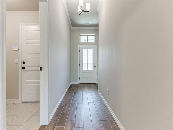 5th image of 14109 Upper Village Dr