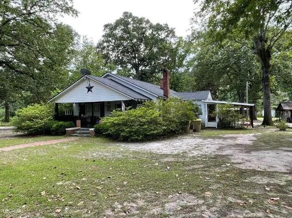 314 Long Bridge Rd, Springfield, GA 31329