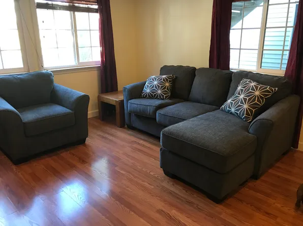 131 Cortland Ln, Bedminster, NJ 07921