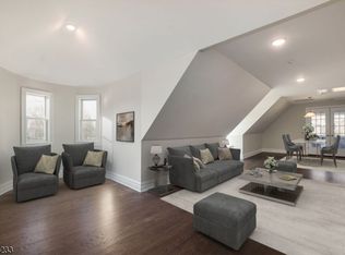 174 Main St, Madison, NJ 07940