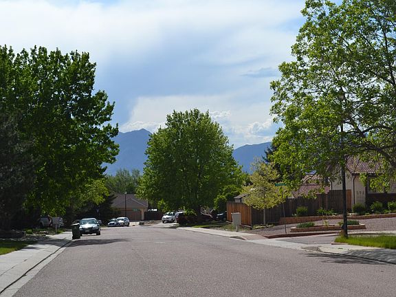 Mountain View from front yard: 4 bed 2 bath D20 schools great access to all C-Springs and Denver!