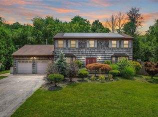 26 S Cranford Rd, Bardonia, NY 10954