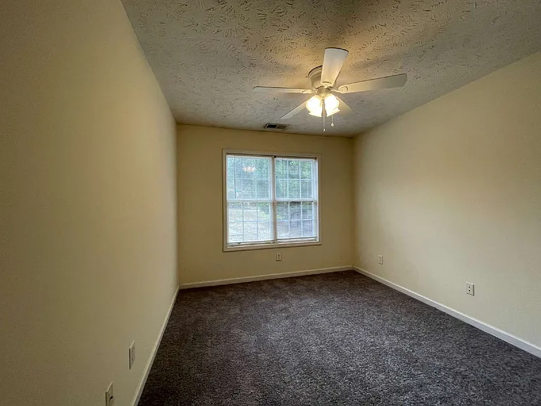 522 Longview Dr #A — Photo 17