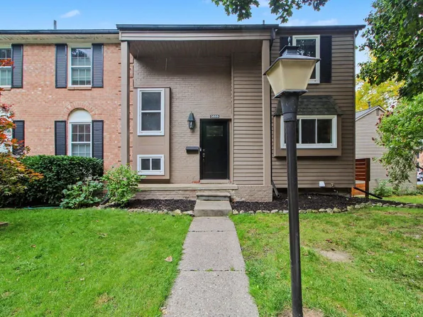 3555 Burbank Dr, Ann Arbor, MI 48105