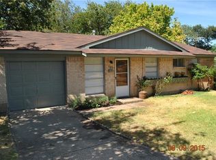 587 Trail Ridge Dr, Duncanville, TX 75116