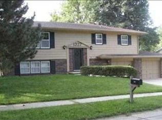 1327 Fairview Dr, Blair, NE 68008