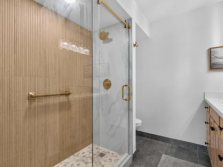 302 Brackenwood Cir — Photo 21