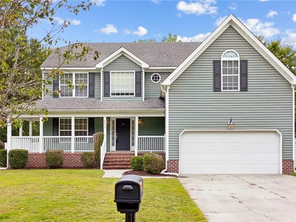 6873 Watch Harbour Cir, Hayes, VA 23072