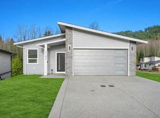 7146 Elkridge Rd, Lake Cowichan, BC V0R2G0