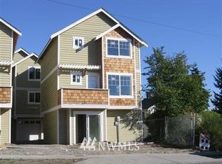 910 Nw St UNIT B, Seattle, WA 98117