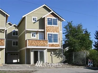 910 Unit B NW 85th Street photo 1