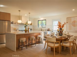 23919 Friar St, Woodland Hills, CA 91367