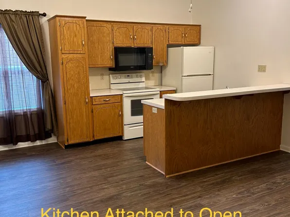 21 Cambridge Ln, Chambersburg, PA 17201