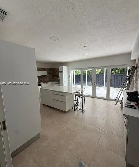 1047 NE 84th St — Photo 27