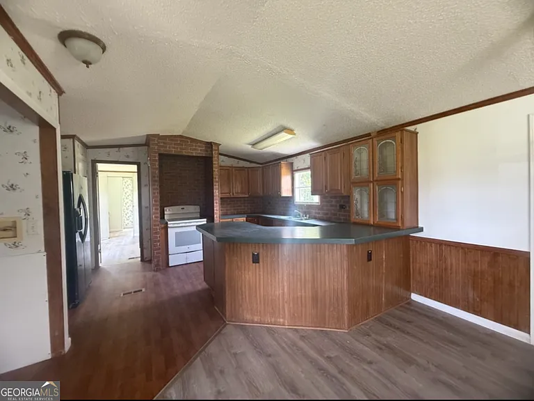 1301 Airline Goldmine Rd — Photo 3