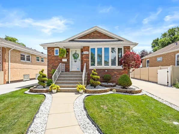 5755 S Nashville Ave, Chicago, IL 60638