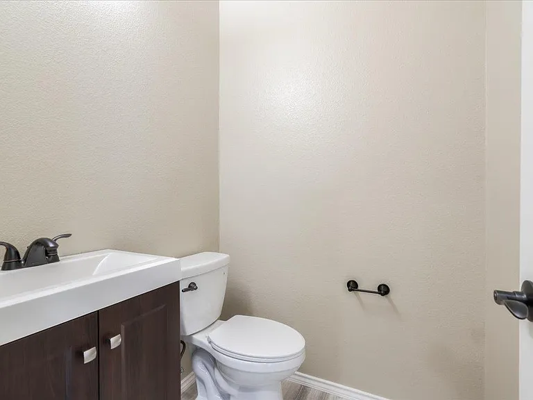 1501 Sweet Leaf Ln — Photo 16