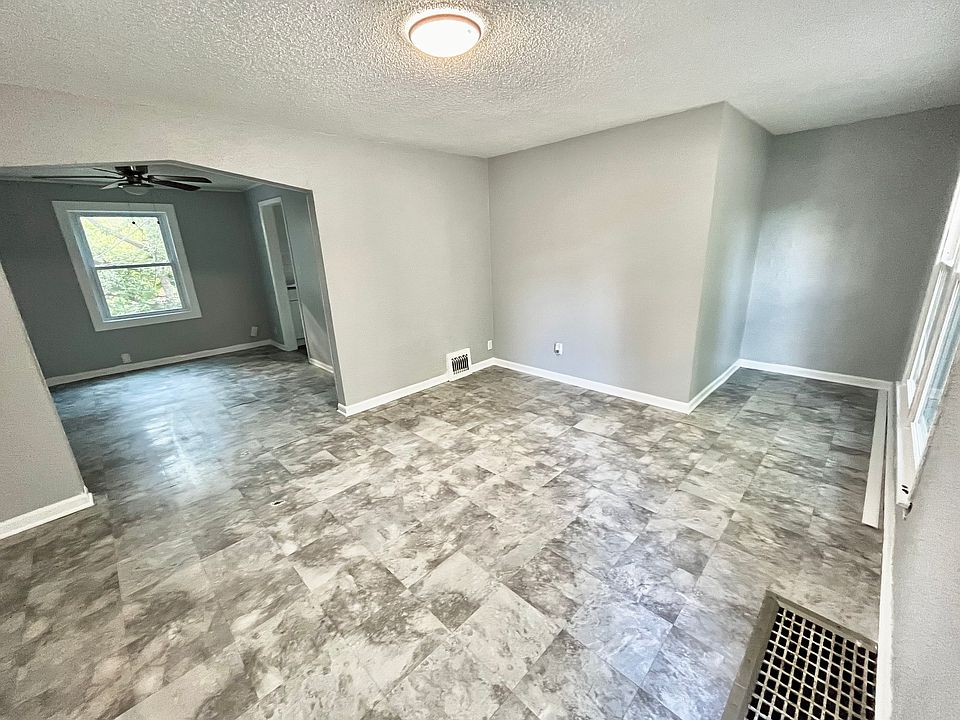 1st image of 7440 Park Ave
