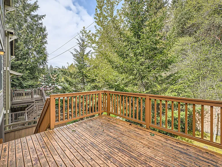 10502 SE 10th Ct — Photo 27