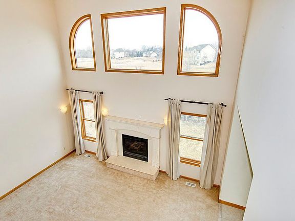 3rd image of 6510 Pheasant Hills Dr