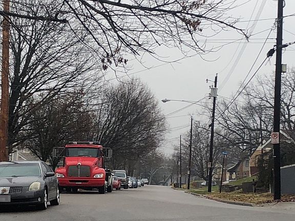 4th image of 1718 Sundale Ave