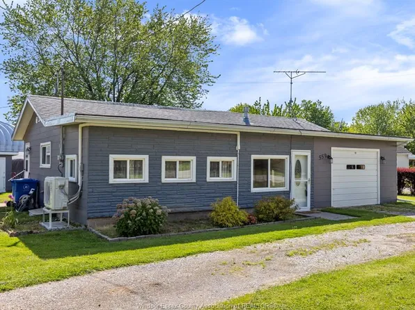 559 County Road 50 W, Essex, ON N0R 1G0