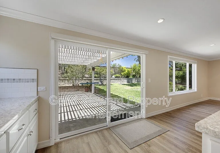 20251 Avenida Del Norte — Photo 16