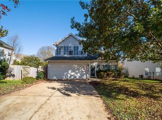 1104 Briarwood Dr, Mebane, NC 27302