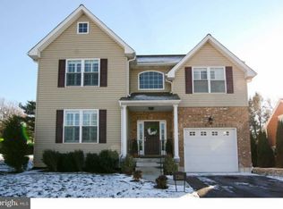 2206 Haverford Rd, Ardmore, PA 19003