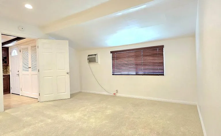 9222 De Adalena St — Photo 16