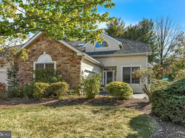 104 Atlee Cir #4, Berwyn, PA 19312