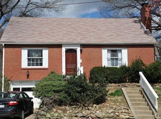 810 6th St, Beaver, PA 15009