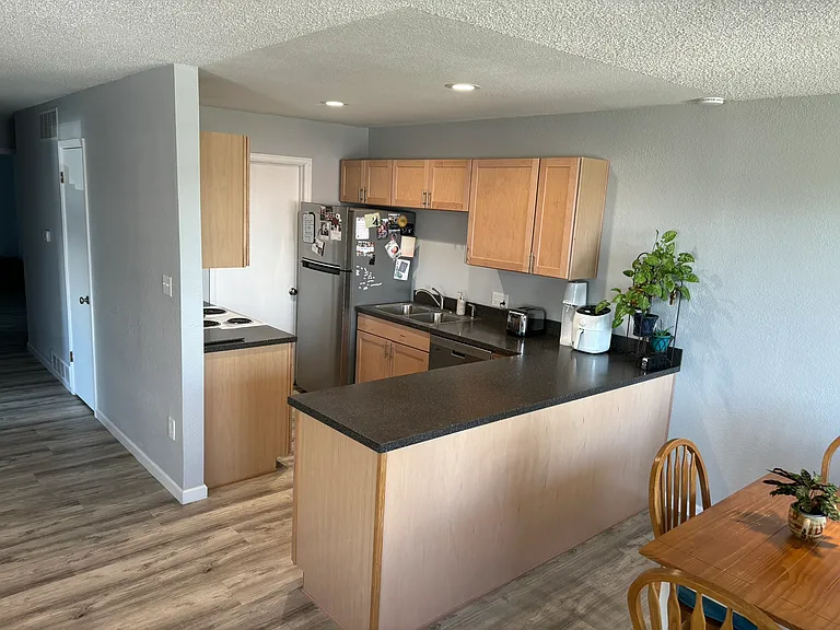 Stove is now stainless steel (2024)