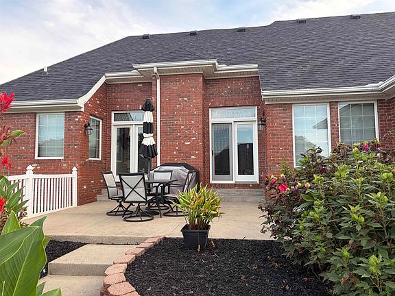 5th image of 2601 Irish Ivy Ln