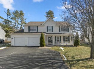 4233 Tumbrell Dr, Hampstead, MD 21074