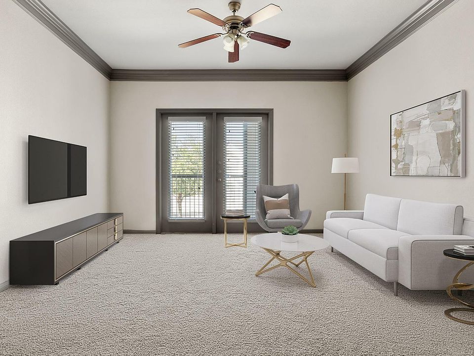 Avenues at Cypress - Living Area