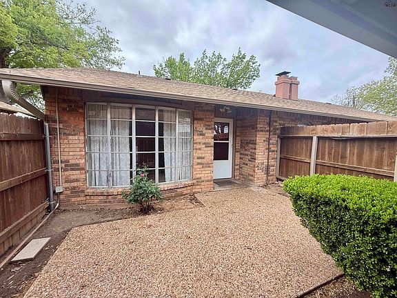 2nd image of 4500 Spanish Trce APT 4