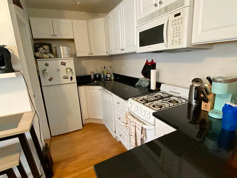 64 Hemenway St #25 — Photo 5