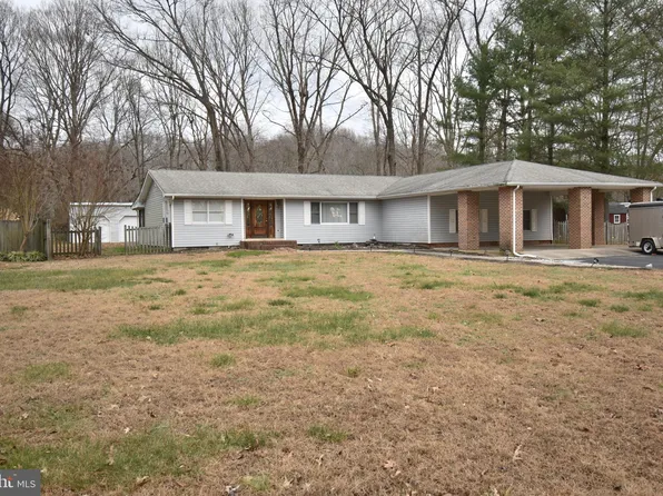 3551 Patuxent Rd, Huntingtown, MD 20639